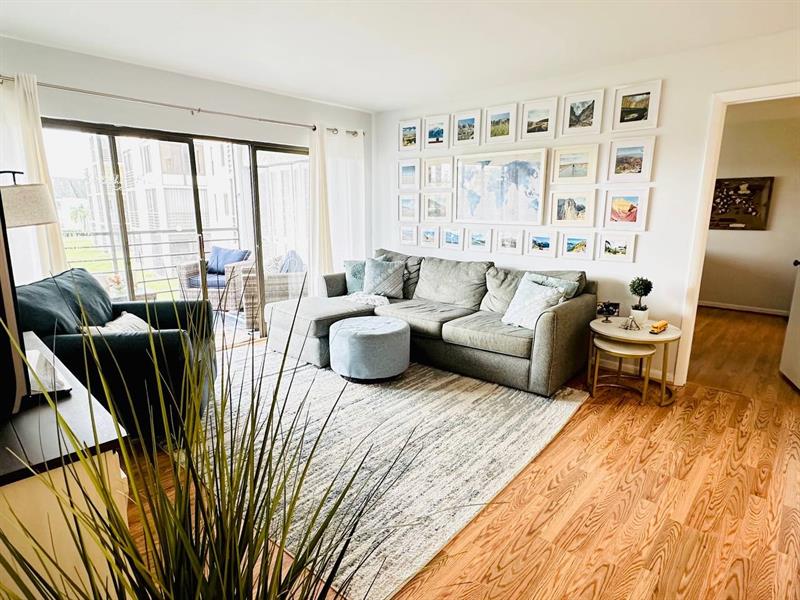 Image 5 of 32 For 9300 8th St  214