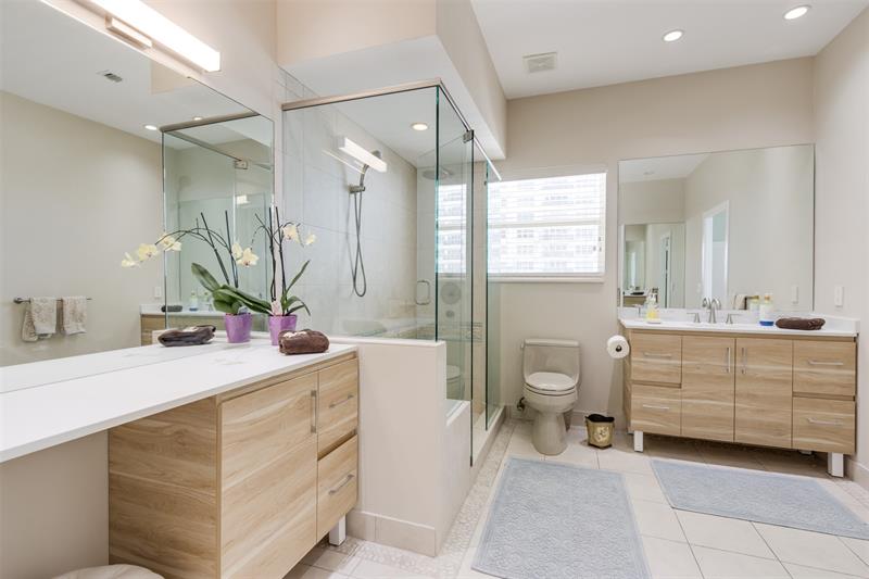 Image 40 of 84 For 3430 Galt Ocean Dr  Ph1