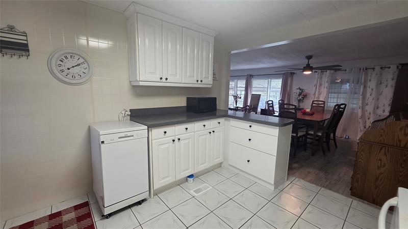 Image 11 of 35 For 1931 85th Ave