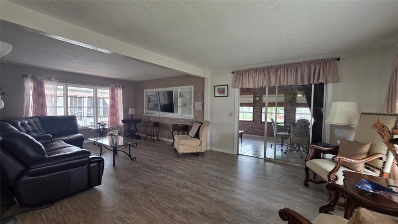 Image 16 of 35 For 1931 85th Ave