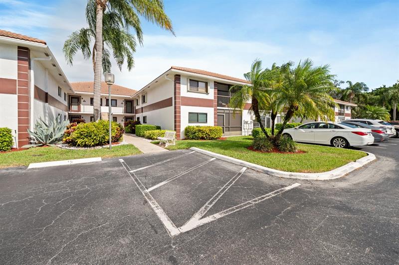 Details for 15451 Pembridge Dr  206, Delray Beach, FL 33484