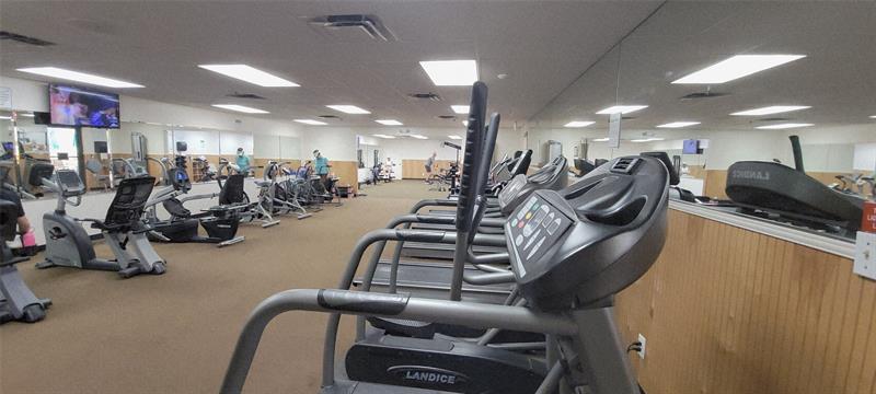 Image 28 of 31 For 15451 Pembridge Dr  206