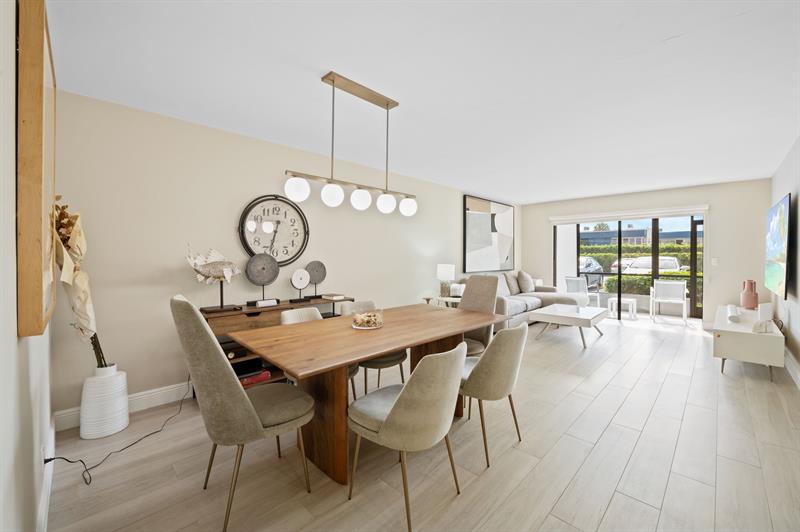 Image 8 of 31 For 15451 Pembridge Dr  206