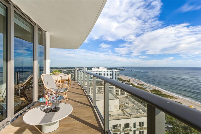 Image 28 of 69 For 1116 Ocean Blvd  1506