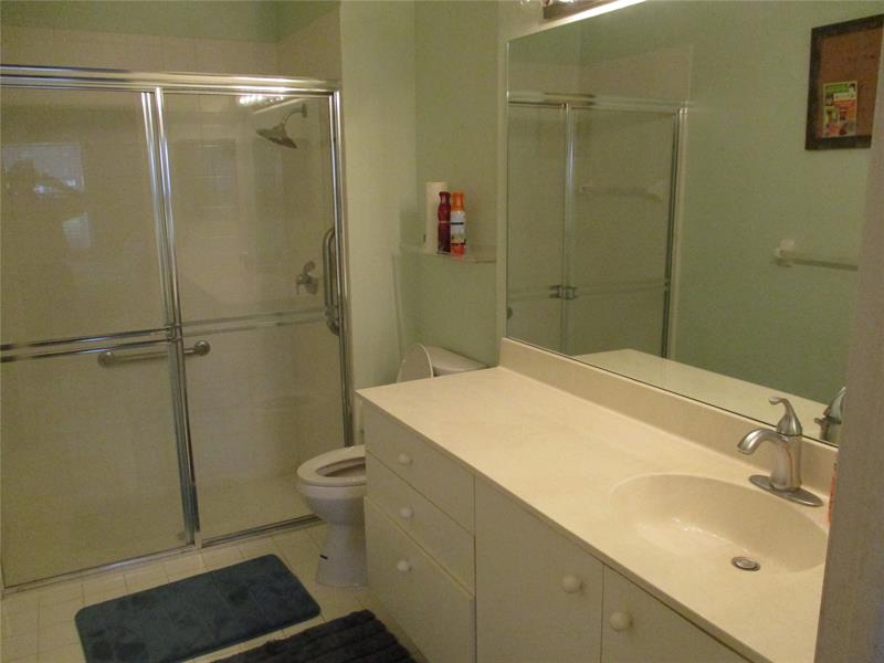 Image 14 of 18 For 6145 Lake Hibiscus Dr  6145