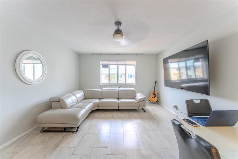 Details for 6260 18th Ave 824, Fort Lauderdale, FL 33334