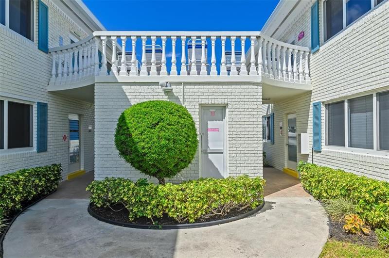 Image 14 of 18 For 6260 18th Ave  824