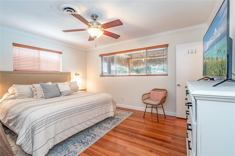 Image 12 of 24 For 1512 Hawthorne Cir