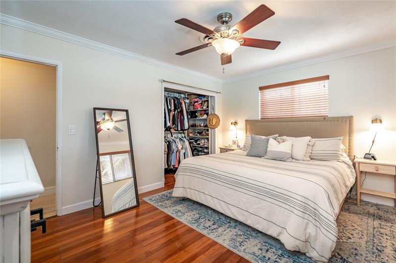 Image 13 of 24 For 1512 Hawthorne Cir