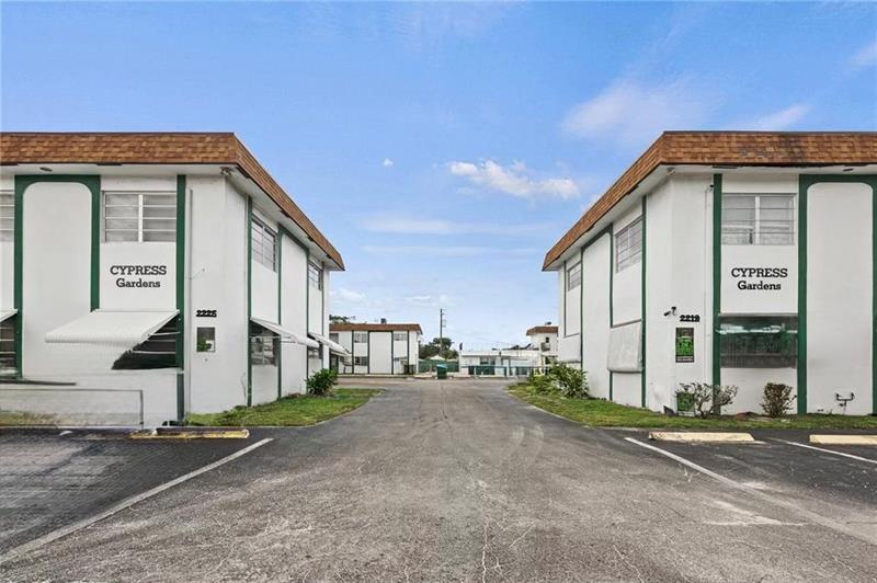 Details for 2225 Polk St  11a, Hollywood, FL 33020