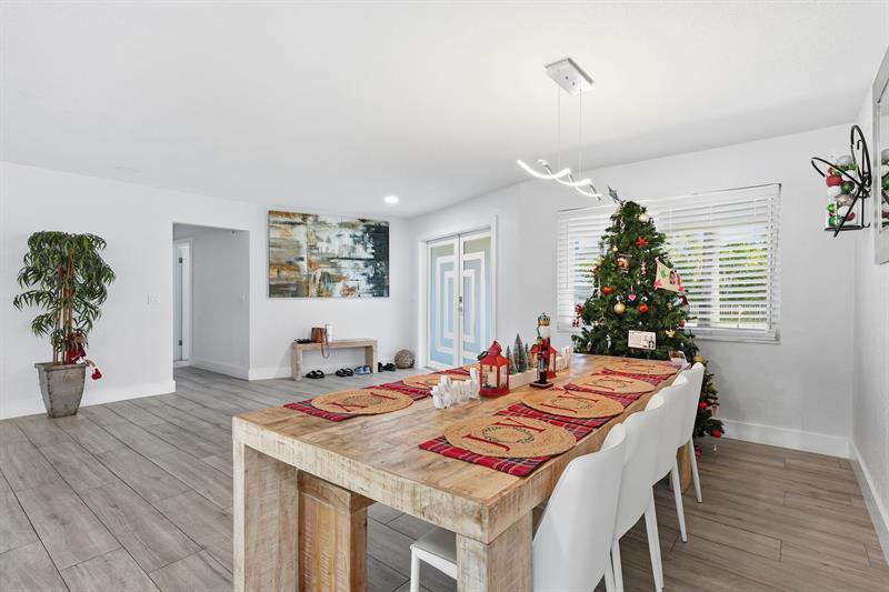 Image 10 of 29 For 5450 18th St