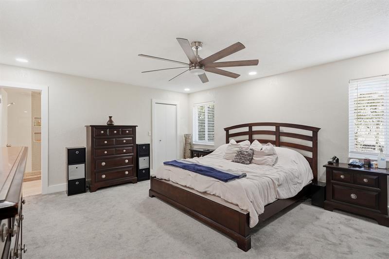 Image 17 of 29 For 5450 18th St