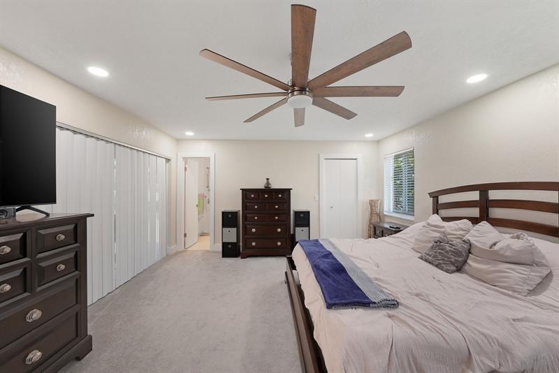 Image 18 of 29 For 5450 18th St