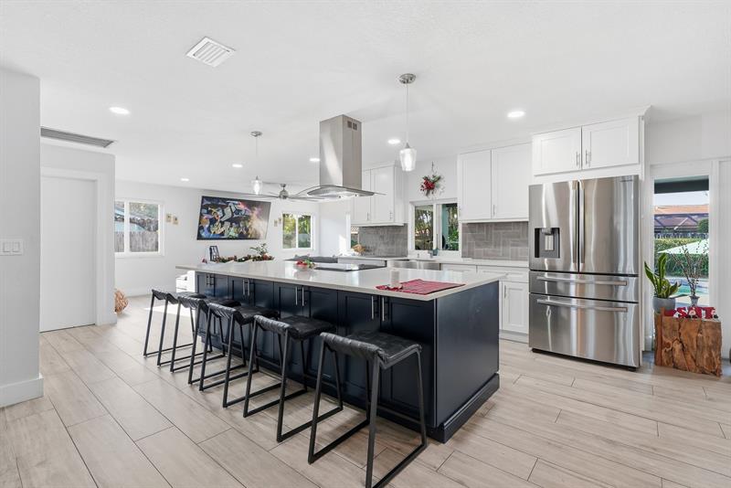 Image 5 of 29 For 5450 18th St