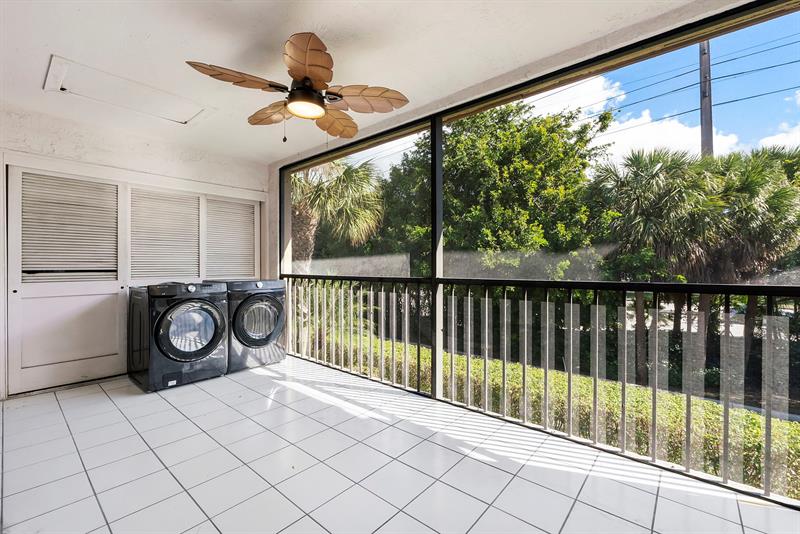 Image 24 of 27 For 5131 Europa Dr  I