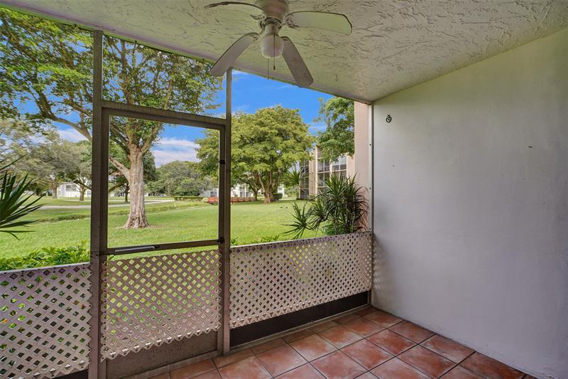 Image 11 of 20 For 9481 Evergreen Pl  103