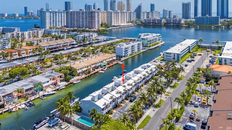 Details for 3827 166th St  7, North Miami Beach, FL 33160