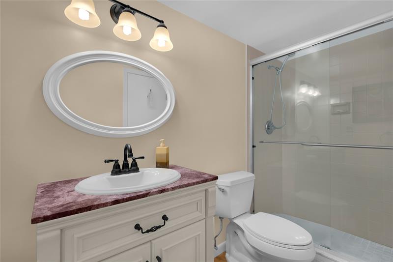 Image 14 of 21 For 321 3rd St  307