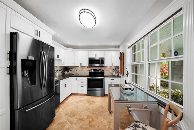 Details for 933 Cypress Grove Dr 102, Pompano Beach, FL 33069