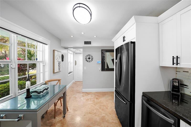 Image 17 of 74 For 933 Cypress Grove Dr 102