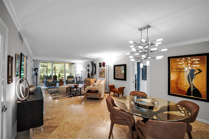 Image 24 of 74 For 933 Cypress Grove Dr 102