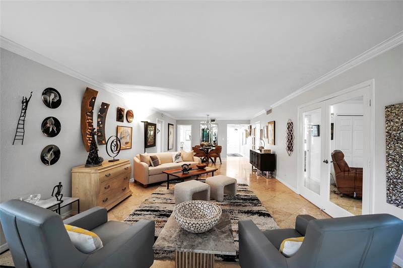 Image 32 of 74 For 933 Cypress Grove Dr 102