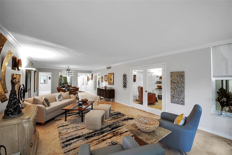 Image 33 of 74 For 933 Cypress Grove Dr 102