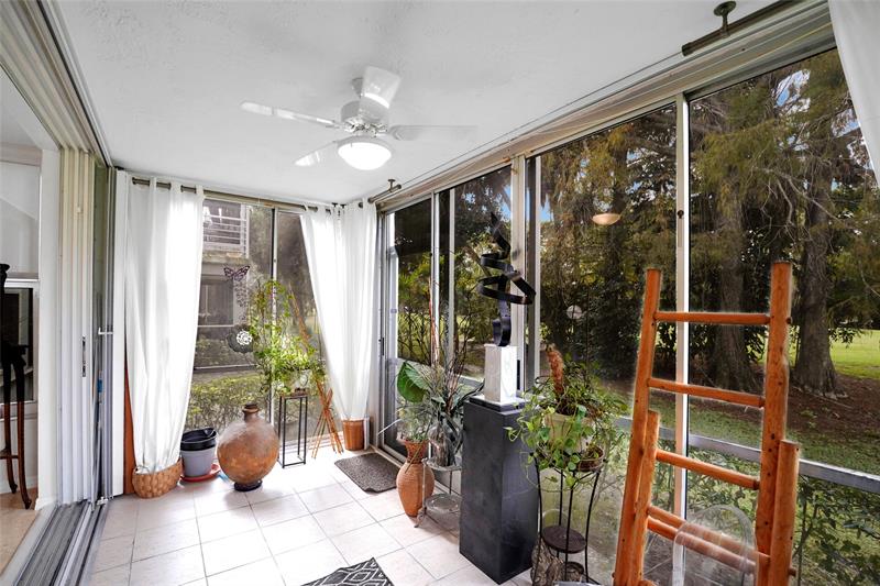 Image 37 of 74 For 933 Cypress Grove Dr 102