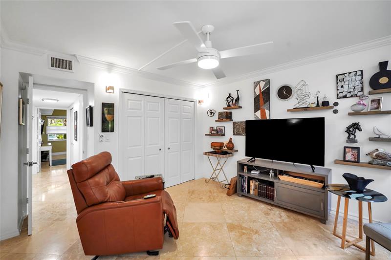 Image 42 of 74 For 933 Cypress Grove Dr 102