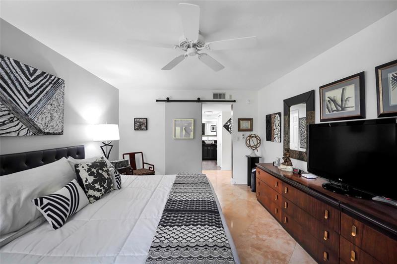 Image 53 of 74 For 933 Cypress Grove Dr 102