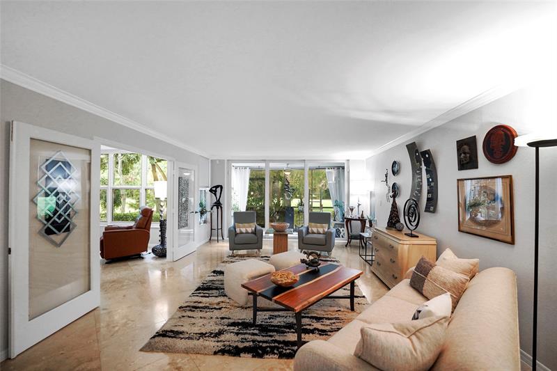 Image 7 of 74 For 933 Cypress Grove Dr 102