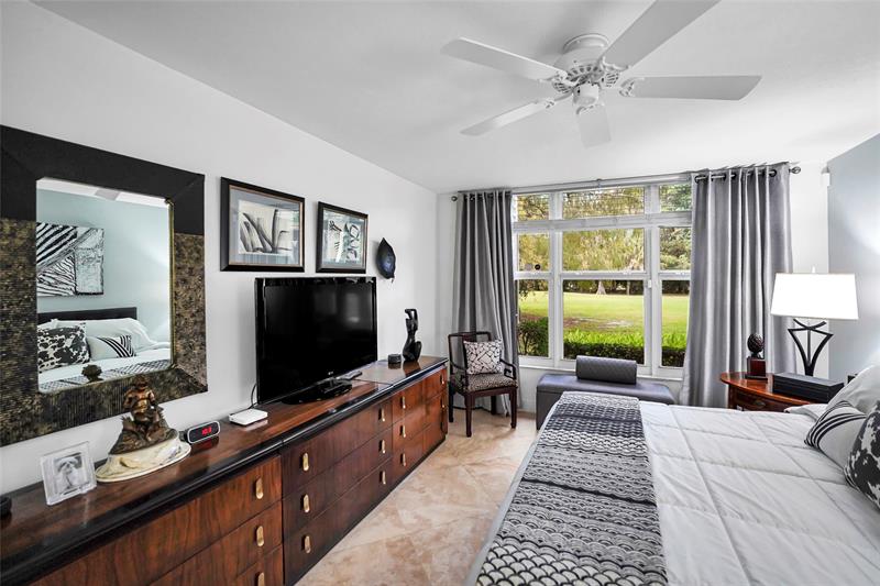 Image 70 of 74 For 933 Cypress Grove Dr 102