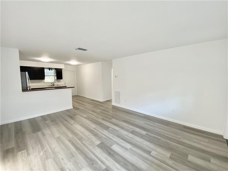 Image 7 of 16 For 1158 Rosetta