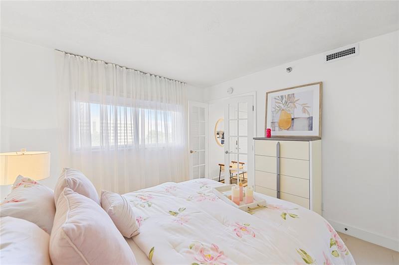 Image 19 of 27 For 2202 Cypress Bend Dr  606