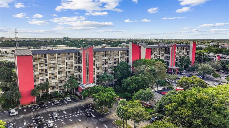 Image 26 of 27 For 2202 Cypress Bend Dr  606