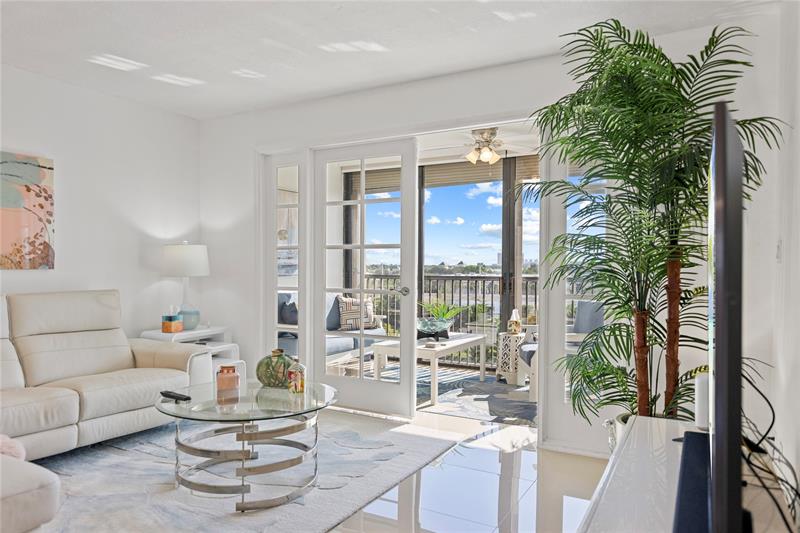 Image 8 of 27 For 2202 Cypress Bend Dr  606