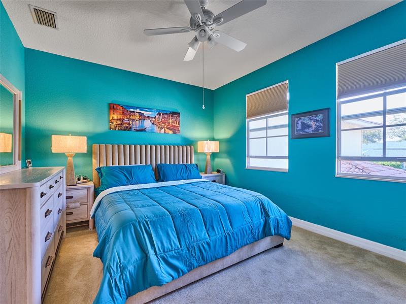 Image 16 of 35 For 917 18th Ave  N-a