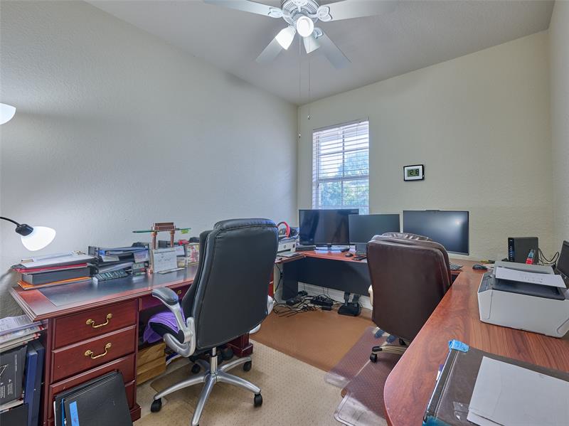 Image 27 of 35 For 917 18th Ave  N-a