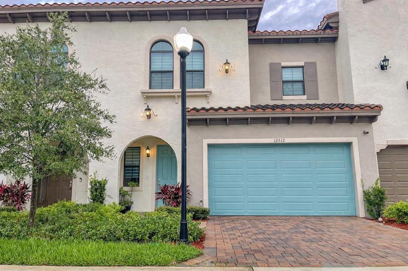 Details for 12512 32 Mnr, Sunrise, FL 33323