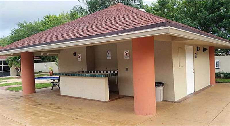 Image 3 of 44 For 18840 57th Ave  302