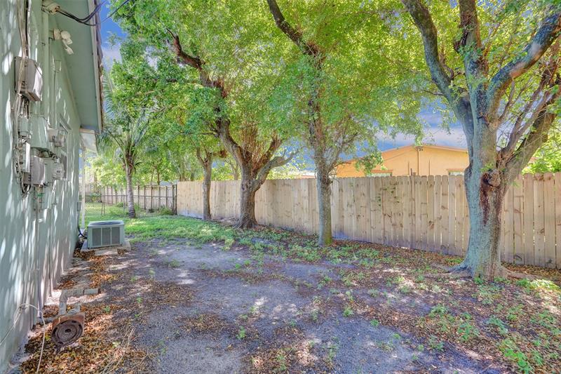 Image 17 of 18 For 268 41st St  