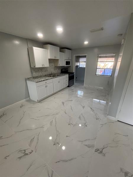 Image 2 of 18 For 268 41st St  