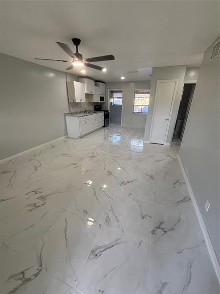 Image 9 of 18 For 268 41st St  