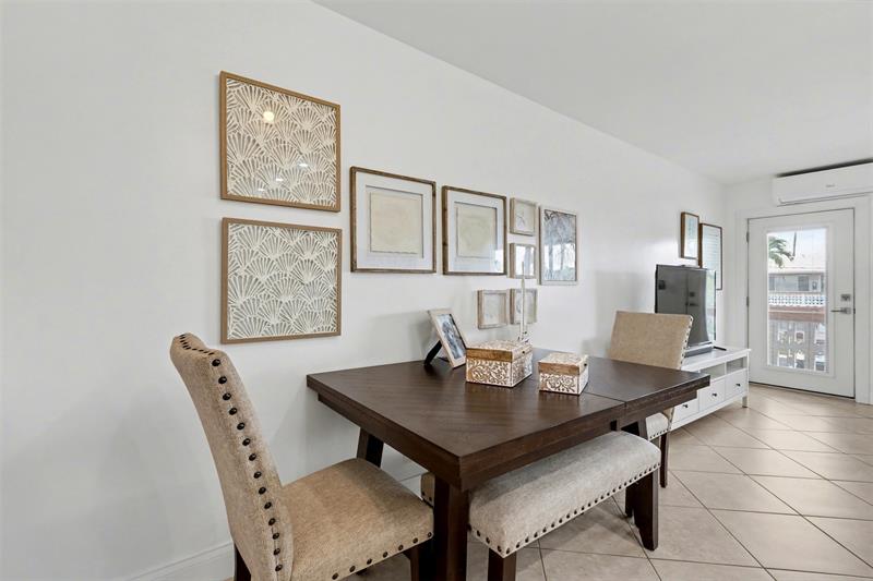 Image 16 of 53 For 901 11th Ave 16h