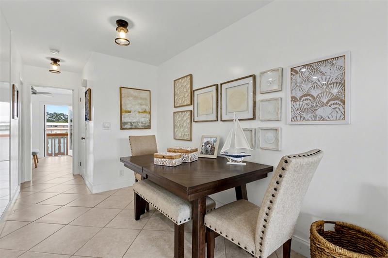 Image 17 of 53 For 901 11th Ave 16h