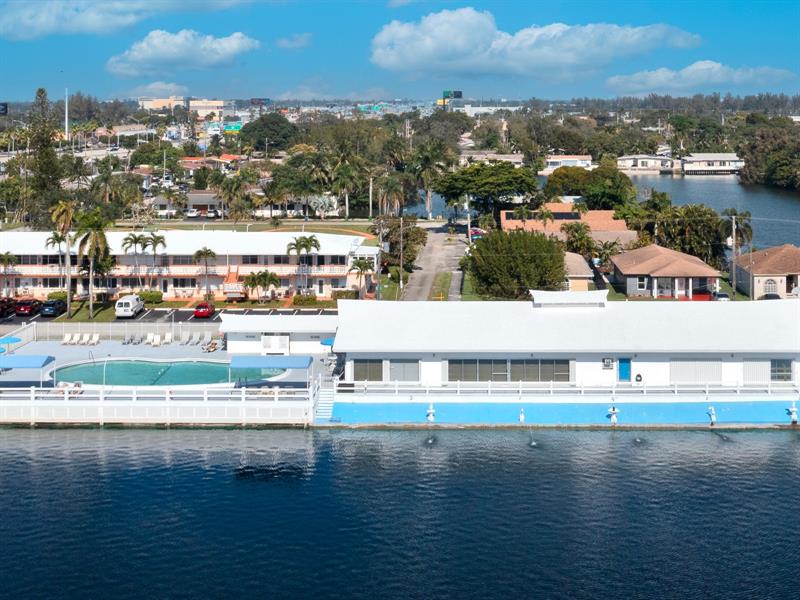 Image 36 of 53 For 901 11th Ave 16h