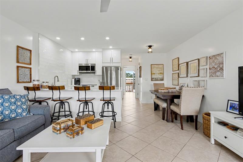 Image 5 of 53 For 901 11th Ave 16h