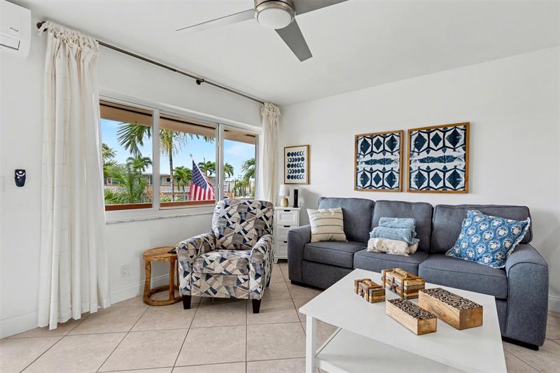 Image 9 of 53 For 901 11th Ave 16h