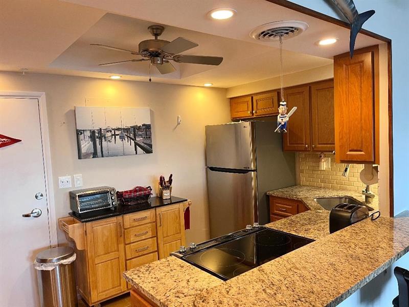 Image 10 of 35 For 3200 36th St  703