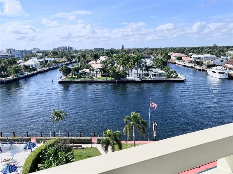 Image 3 of 35 For 3200 36th St  703